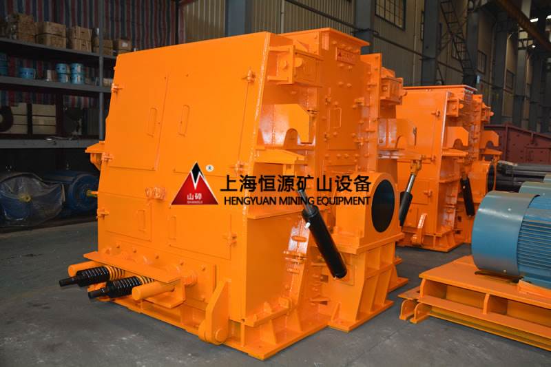 可逆锤式破碎机